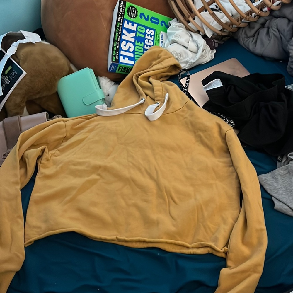 Mustard yellow cropped sweatshirt